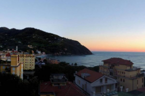 splendido appartamento vista mare, Levanto